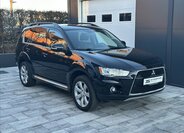 Mitsubishi Outlander SUV / Terénní 2,3 l 130 kw