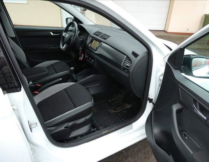 Škoda Fabia Hatchback 1,2 l 81 kw