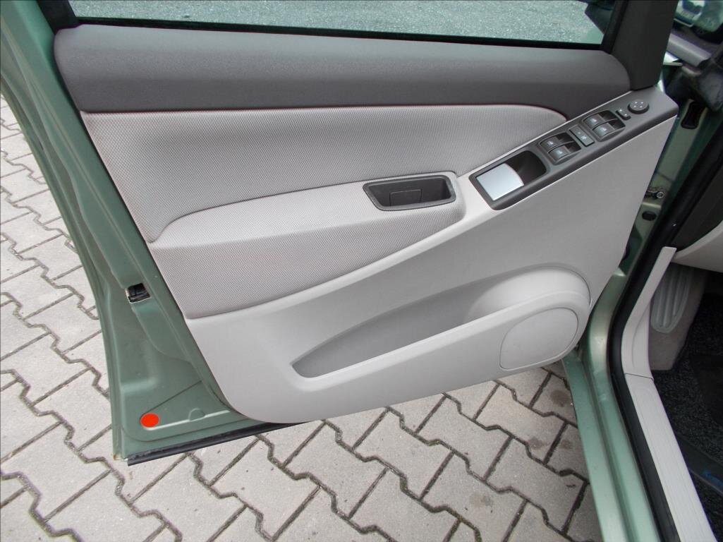 Fiat Idea Hatchback 1,9 l 74 kw