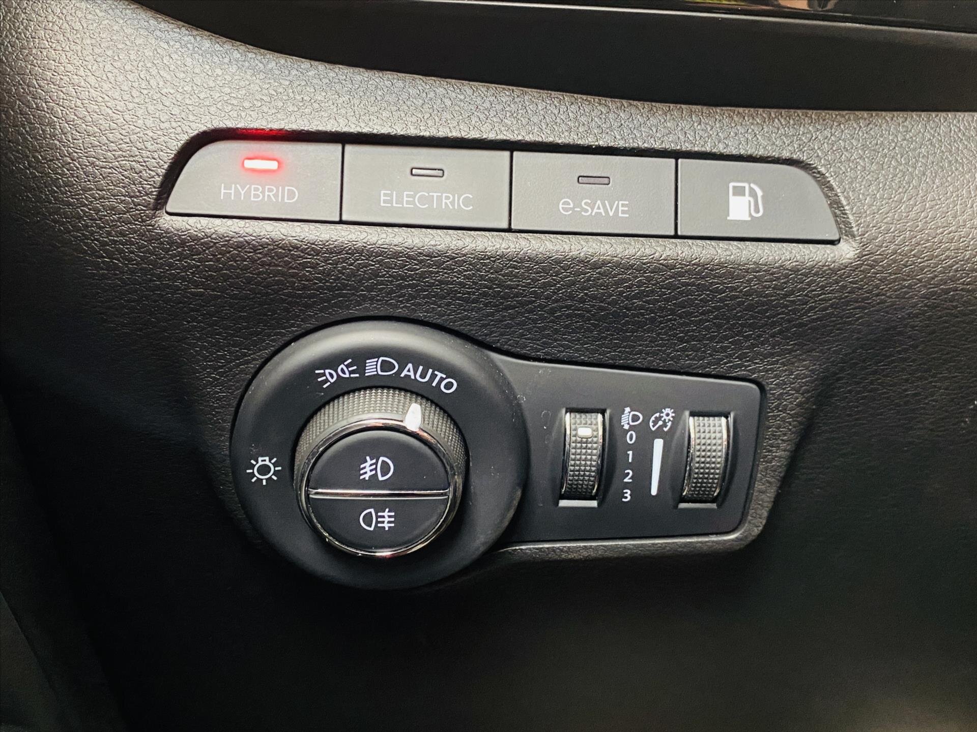 Jeep Compass Ostatní 1,3 l 132 kw