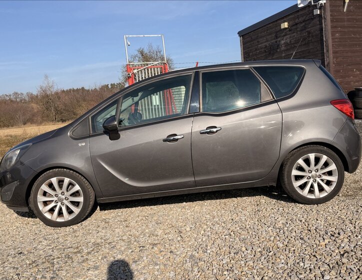 Opel Meriva Kombi 1,7 l 74 kw