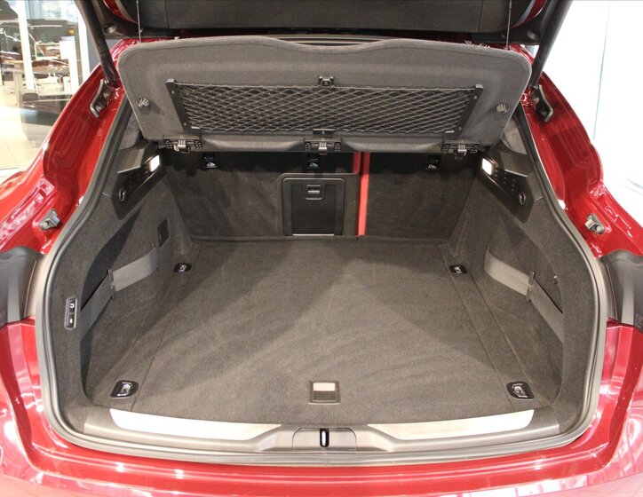 Maserati Levante SUV / Terénní 3,0 l 316 kw