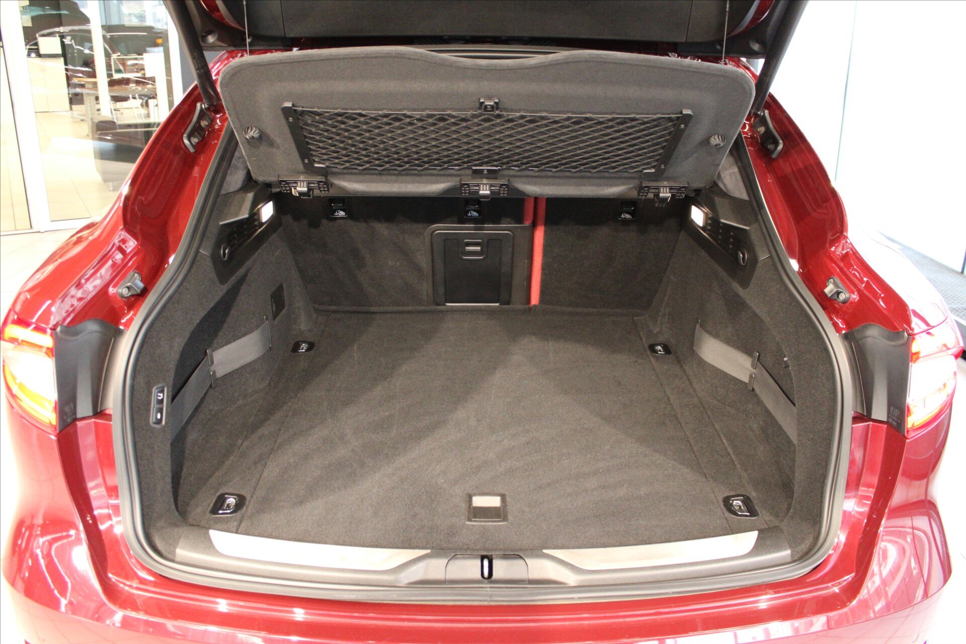 Maserati Levante SUV / Terénní 3,0 l 316 kw