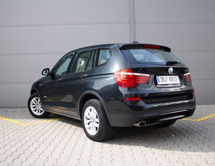 BMW X3 7
