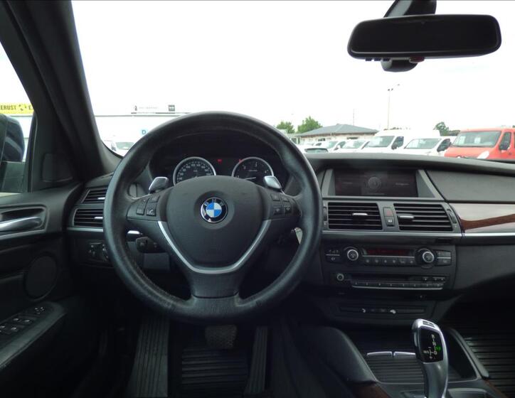 BMW X6 22