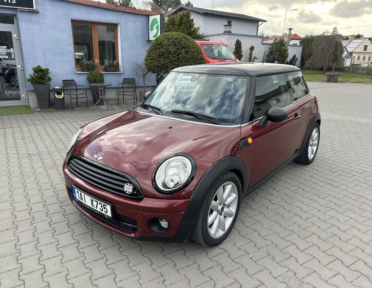 Mini Cooper Hatchback 1,6 l 80 kw