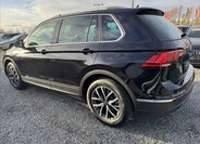 Volkswagen Tiguan 5