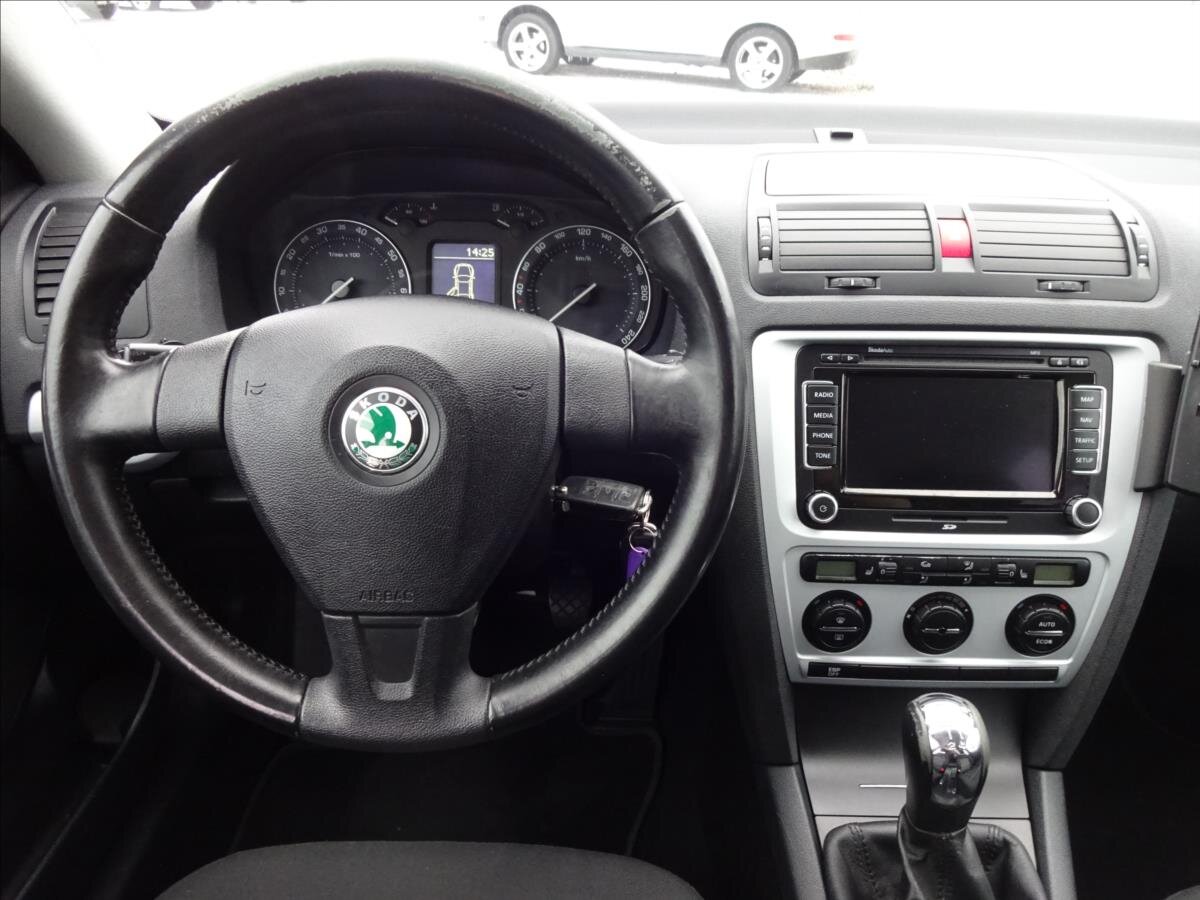 Škoda Octavia Kombi 1,8 l 118 kw