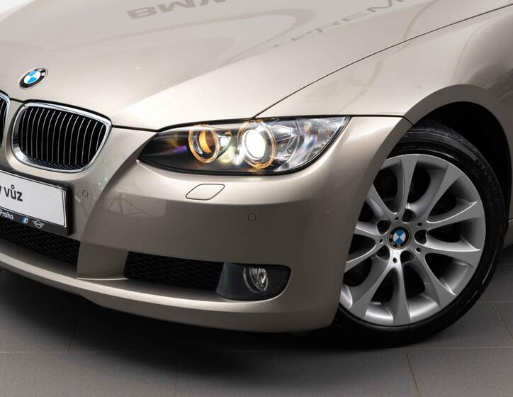 BMW Řada 3 9