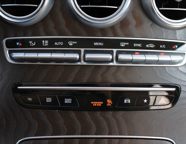 Mercedes-Benz GLC SUV / Terénní 2,0 l 143 kw