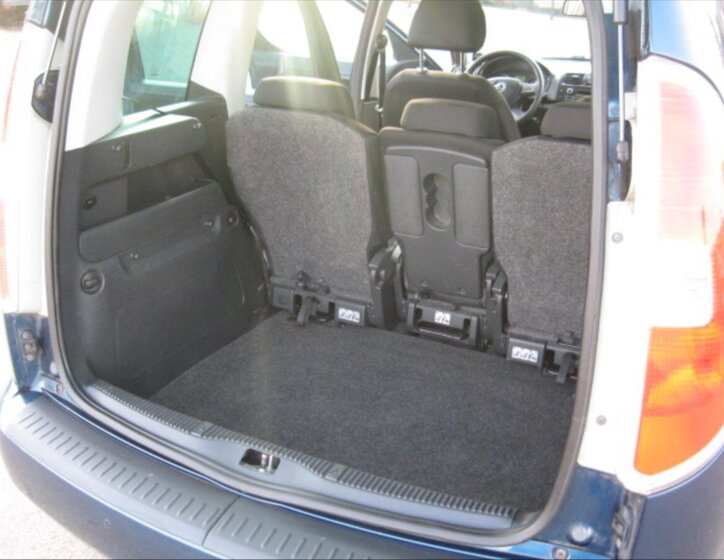 Škoda Roomster Hatchback 1,2 l 63 kw