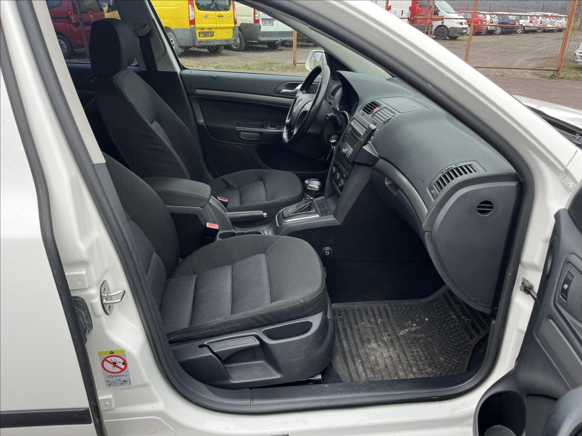 Škoda Octavia Sedan / Limuzína 1,6 l 75 kw