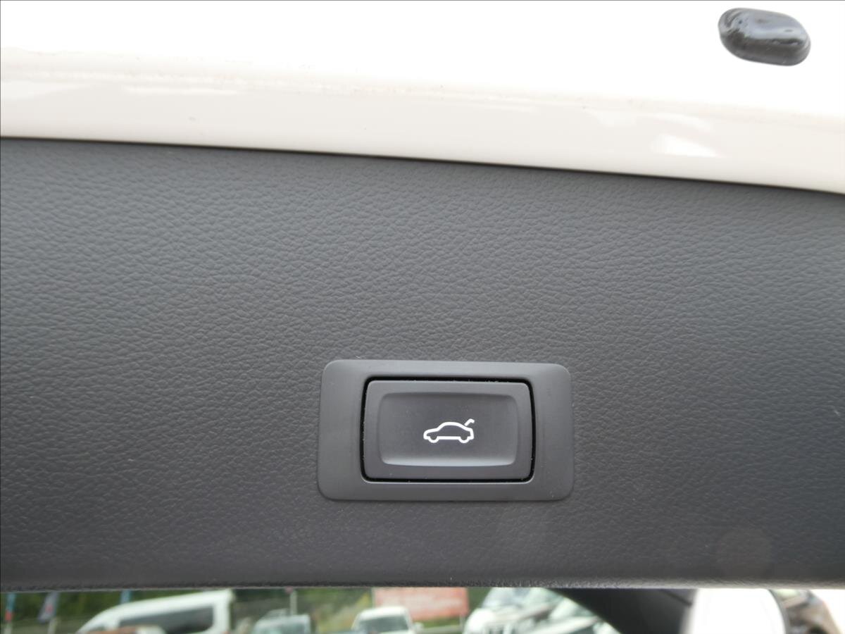 Audi A6 Kombi 2,0 l 140 kw