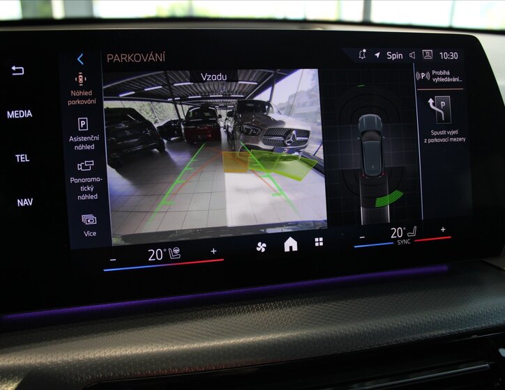 BMW X1 SUV / Terénní 2,0 l 145 kw