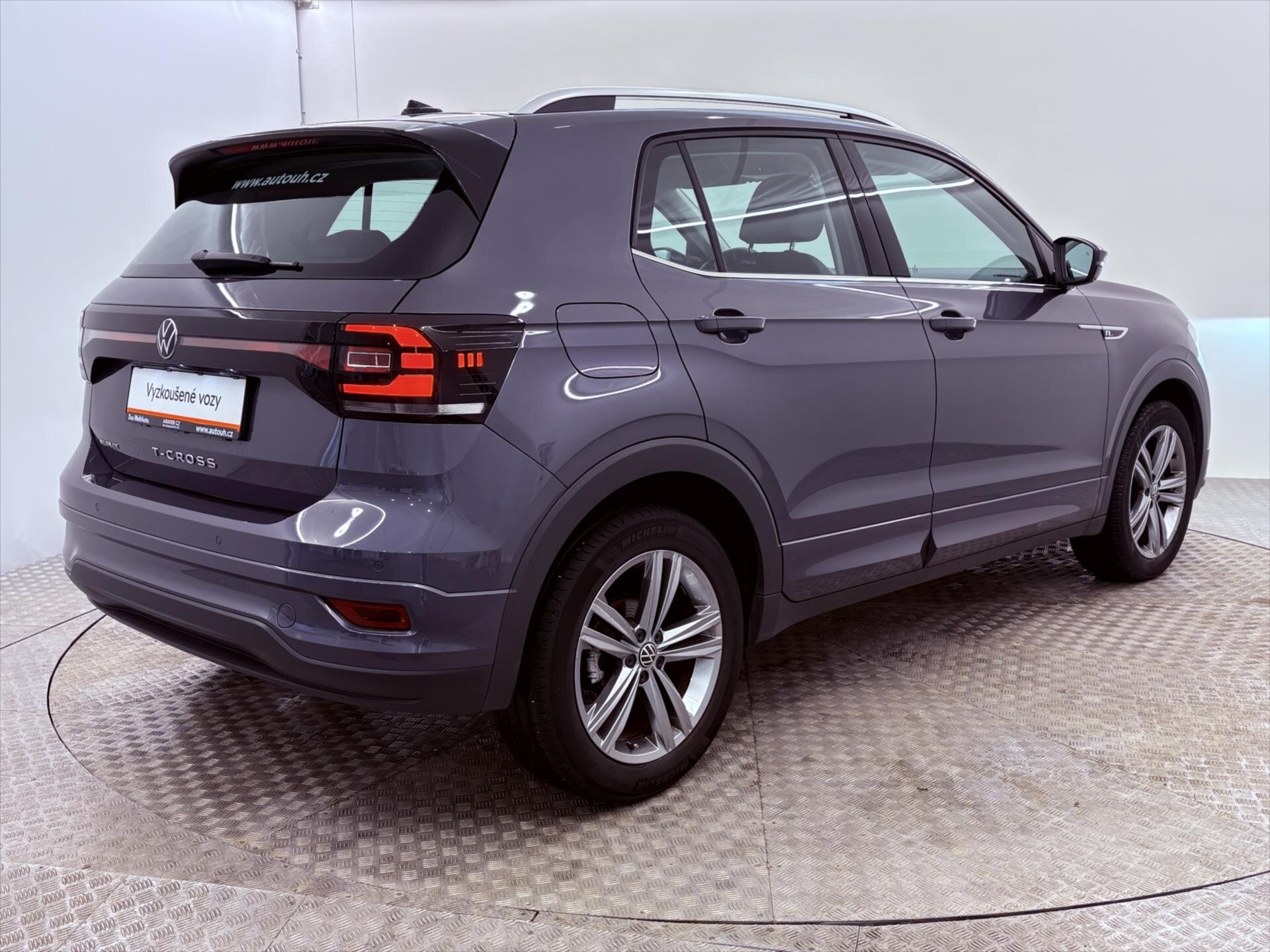 Volkswagen T-Cross Kombi 999,0 81 kw