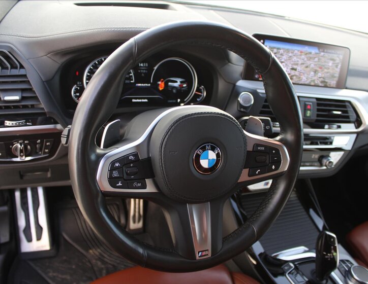 BMW X3 SUV / Terénní 3,0 l 240 kw