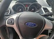 Ford Fiesta 27