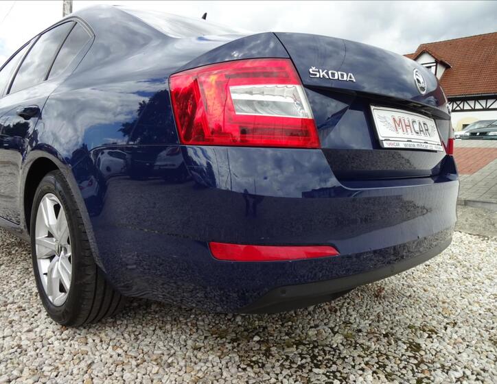 Škoda Octavia 14