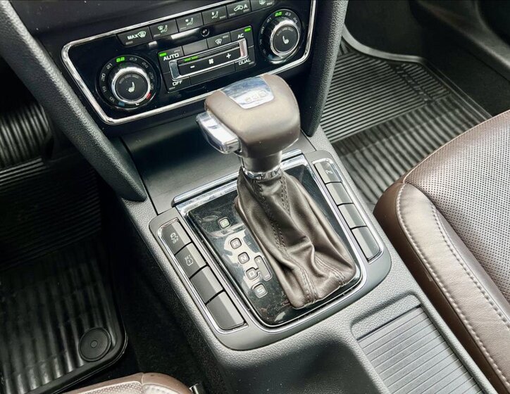 Škoda Superb Kombi 2,0 l 125 kw