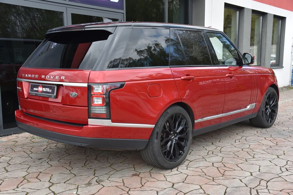 Land Rover Range Rover SUV / Terénní 4,4 l 250 kw