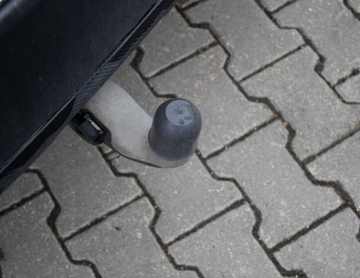 Mercedes-Benz Třídy M 12