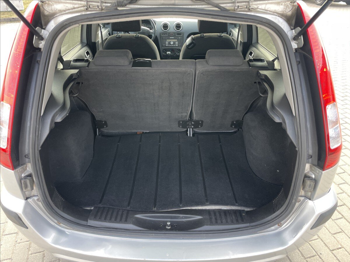 Ford Fusion Kombi 1,4 l 59 kw