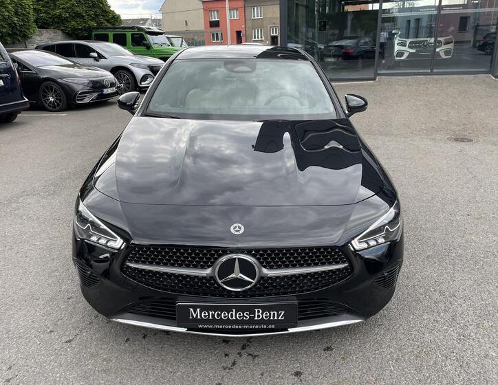 Mercedes-Benz CLA 2