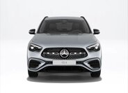 Mercedes-Benz GLA SUV 1,3 l 120 kw