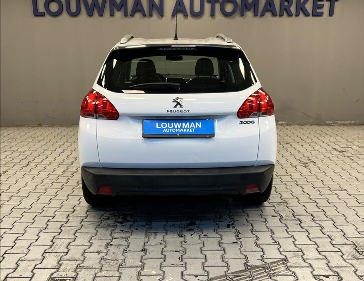 Peugeot 2008 14