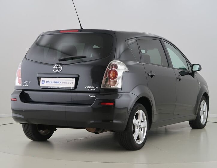 Toyota Corolla Verso 5