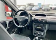 Mercedes-Benz Vaneo 25