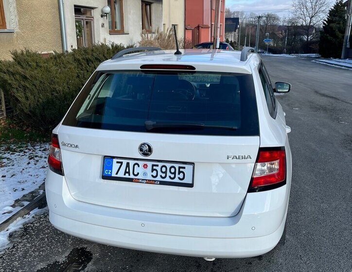 Škoda Fabia Kombi 0,0 66 kw