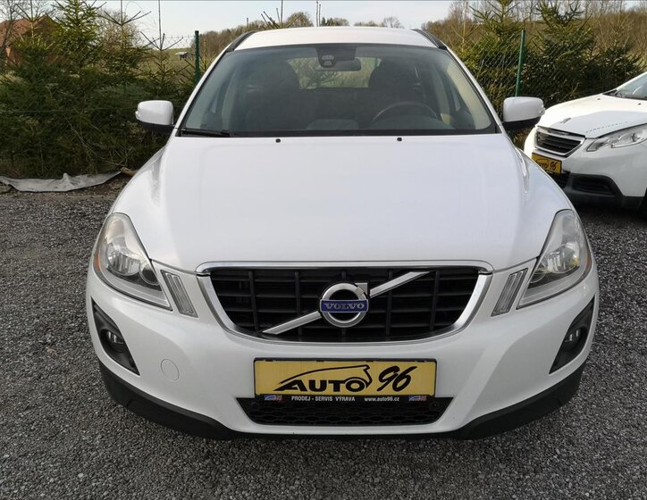 Volvo XC60 Kombi 2,4 l 136 kw