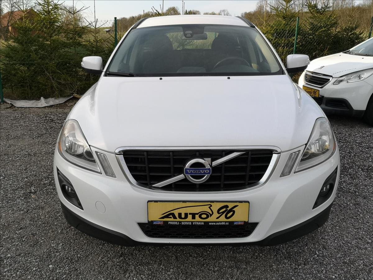 Volvo XC60 Kombi 2,4 l 136 kw