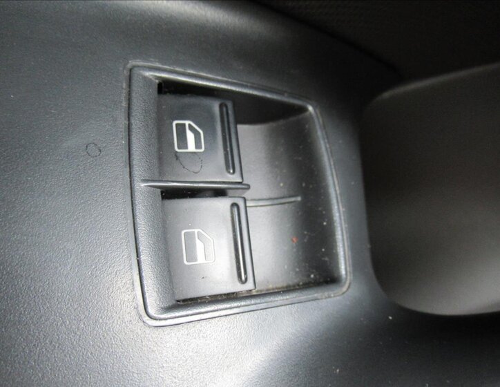 Seat Ibiza Kombi 1,6 l 66 kw