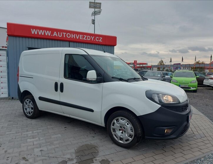 Fiat Dobló cargo Ostatní 1,4 l 88 kw