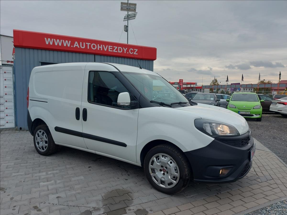 Fiat Dobló cargo Ostatní 1,4 l 88 kw