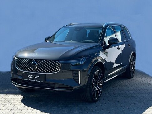 Volvo XC90 SUV / Terénní 2,0 l 335 kw