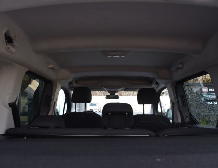 Opel Combo MPV 1,2 l 96 kw