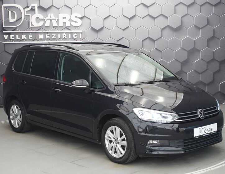 Volkswagen Touran 6