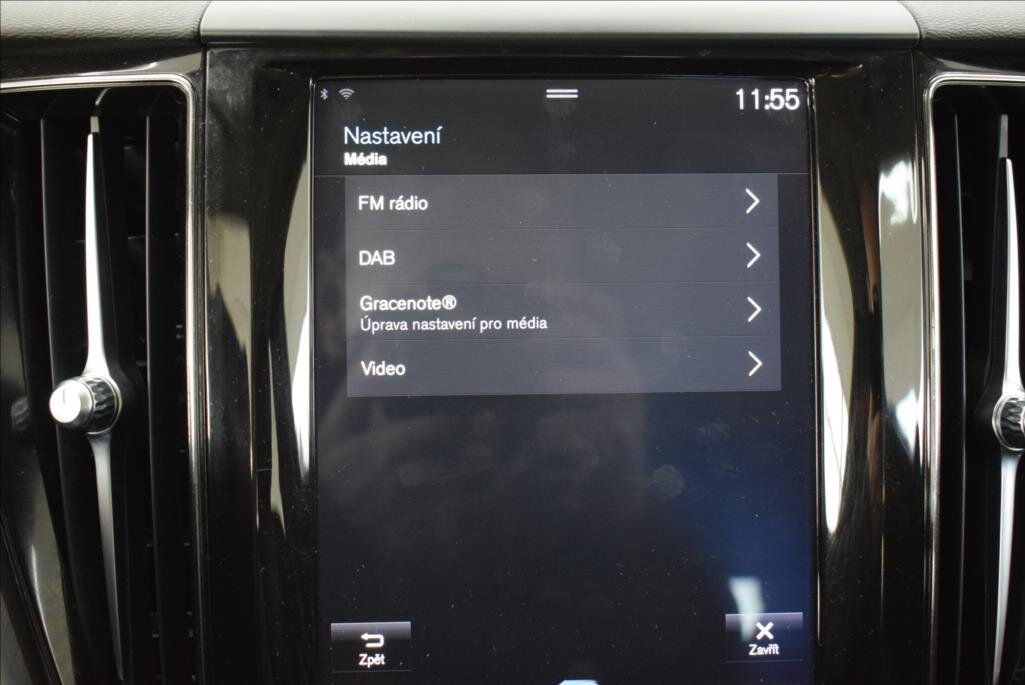 Volvo XC60 SUV / Terénní 2,0 l 223 kw