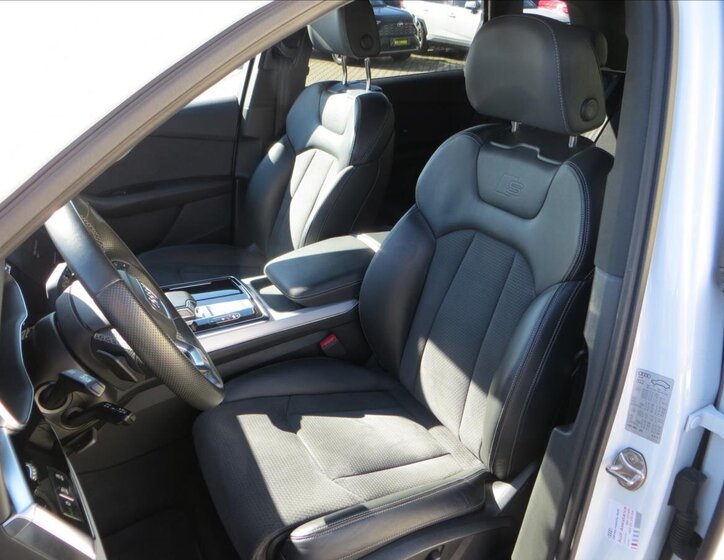 Audi Q7 SUV / Terénní 3,0 l 210 kw