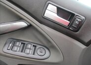 Ford Kuga SUV / Terénní 2,0 l 100 kw