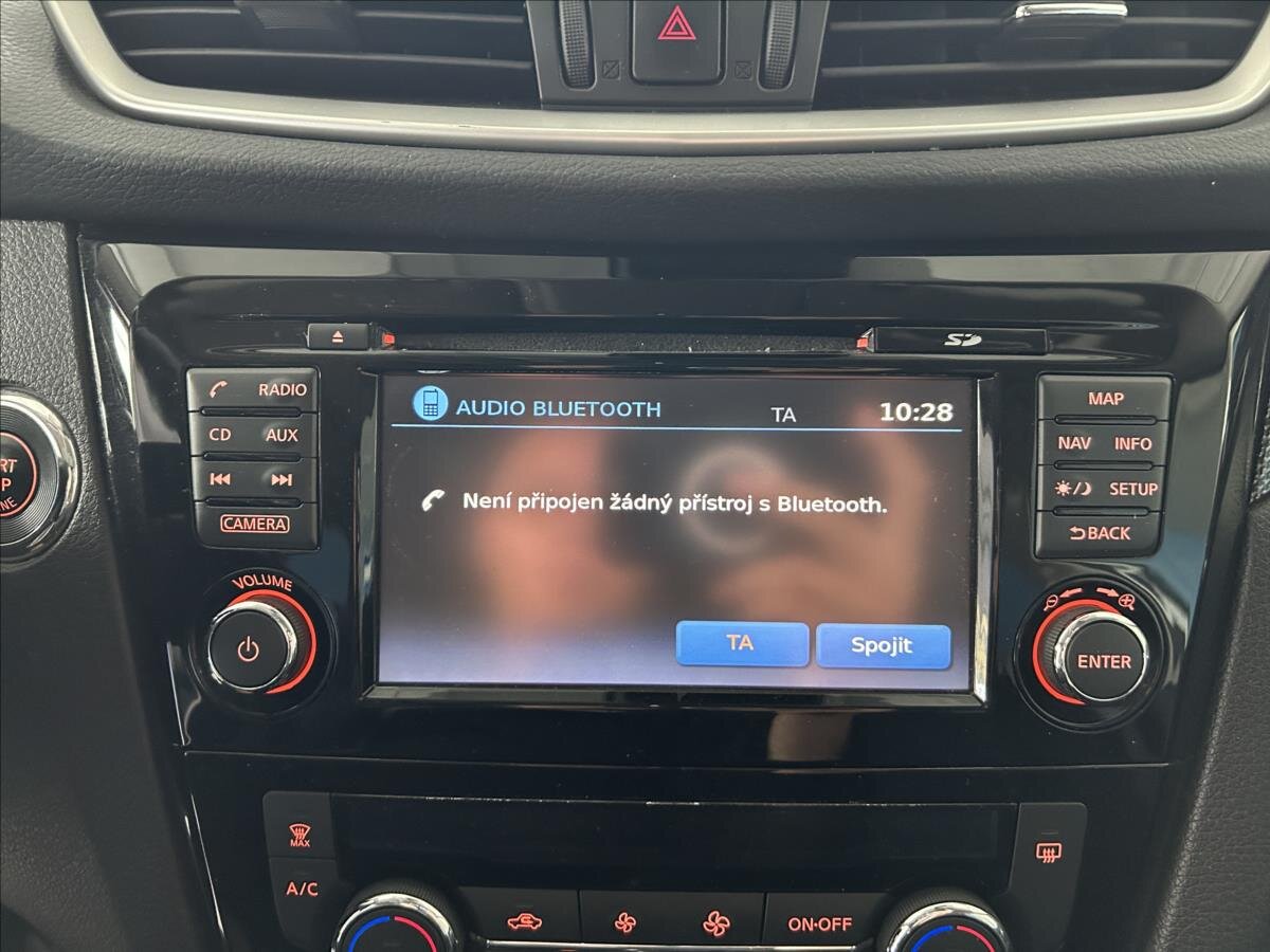 Nissan X-Trail SUV / Terénní 2,0 l 130 kw