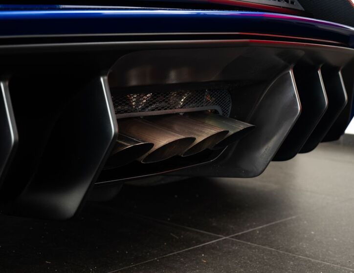 Lamborghini Aventador 28