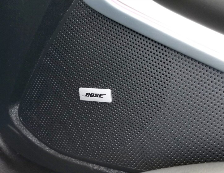 Chevrolet Camaro Kupé 6,2 l 333 kw