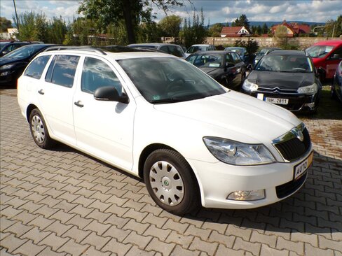 Škoda Octavia Kombi 1,2 l 77 kw