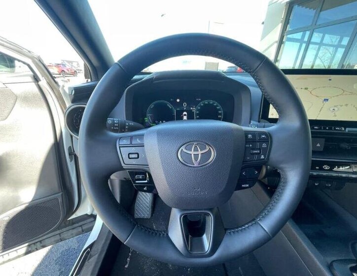 Toyota C-HR SUV / Terénní 2,0 l 112 kw