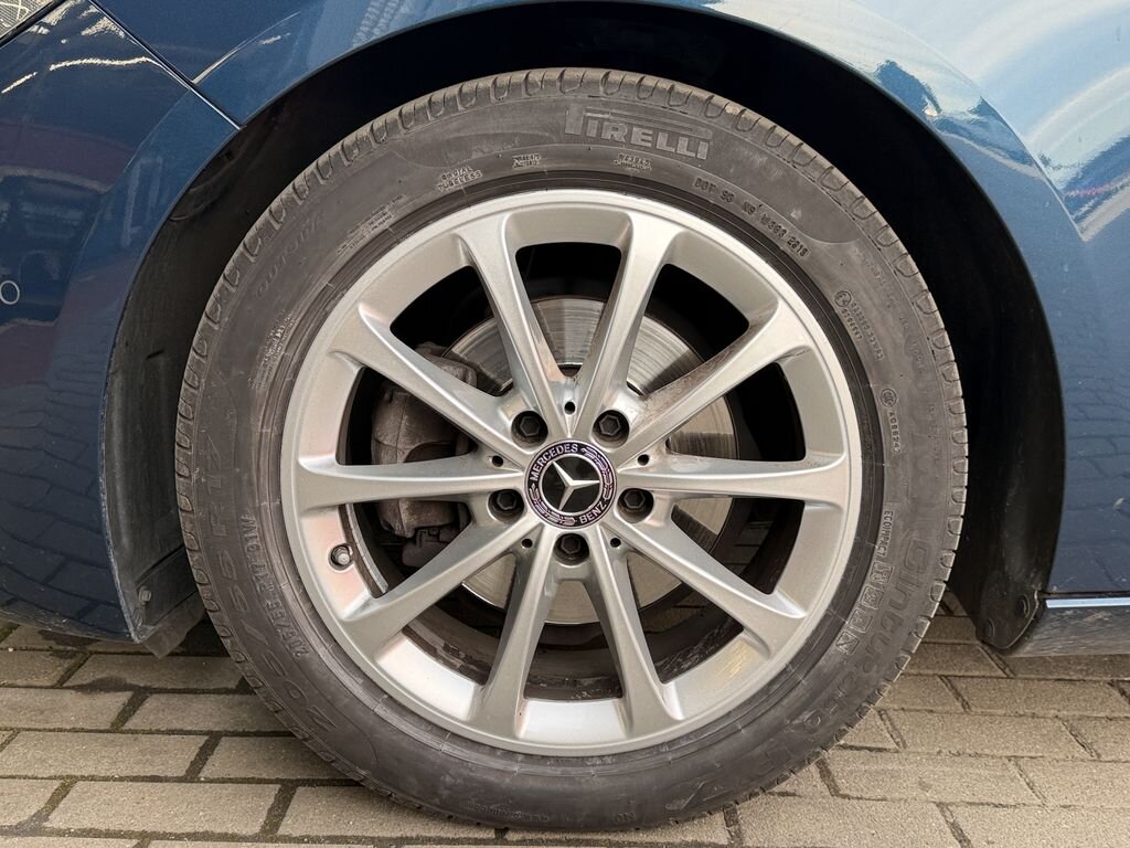Mercedes-Benz Třídy B MPV 1,3 l 100 kw