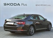 Škoda Superb Sedan / Limuzína 2,0 l 140 kw
